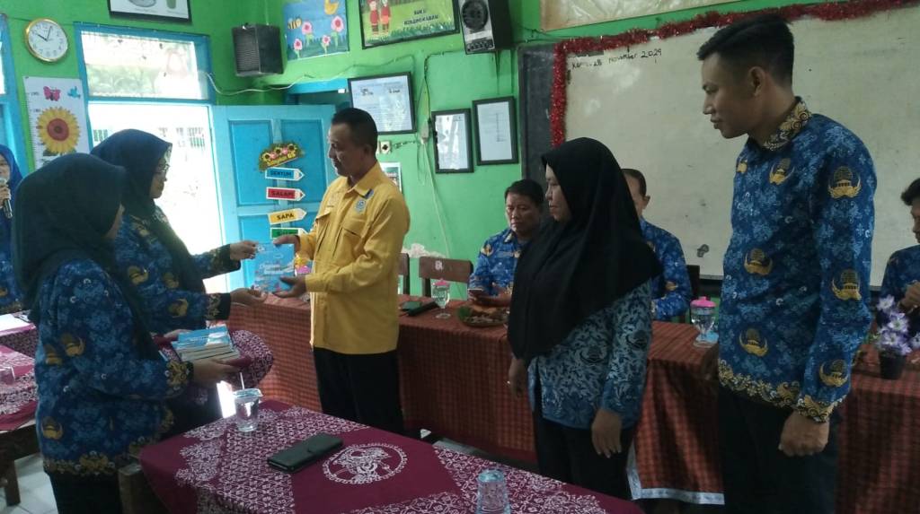 Raih Penghargaan Adiwiyata Terbaik&nbsp;Nasional