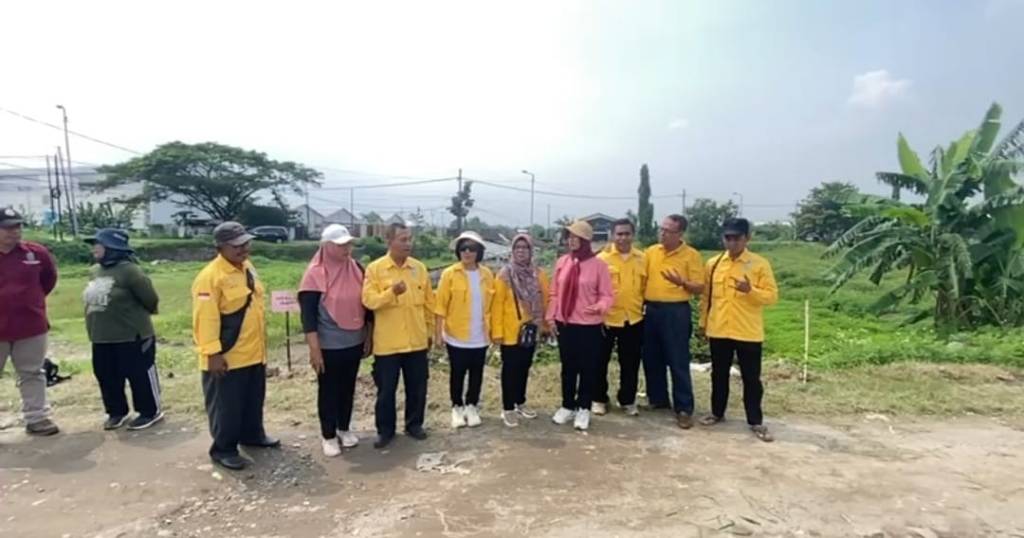 SDN Jasem Bersama RDEE Mojokerto dan Industri Gelar Penanaman Pohon&nbsp;HMPI