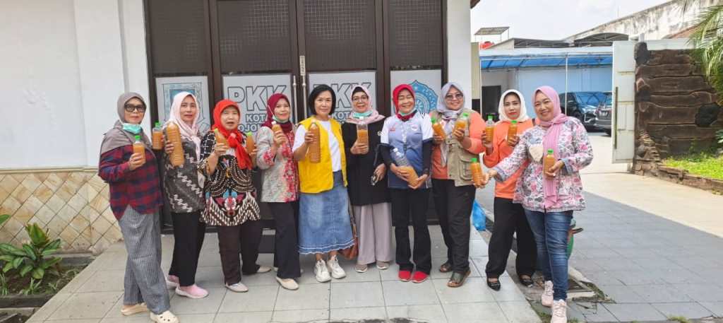 RDEE Mojokerto Gelar Bimtek Eco Enzyme untuk PKK dan&nbsp;Tagana